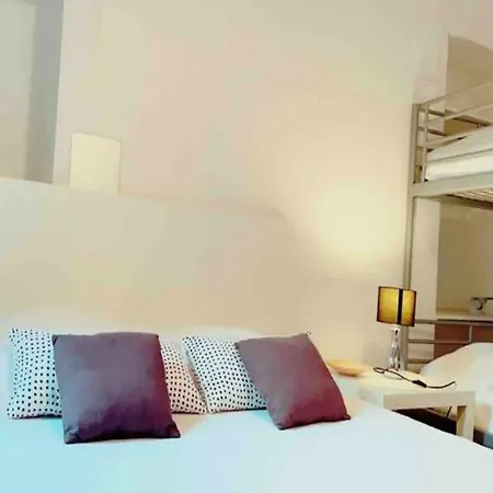 For 6 People Daire Collioure